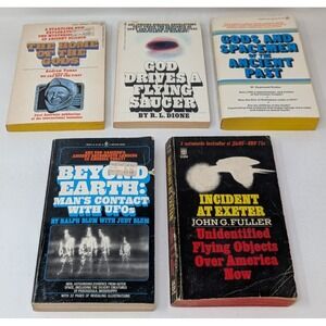 Lot of 5 UFO Vintage Paperbacks‎ Flying Saucers Ancient Aliens Weird History 70s